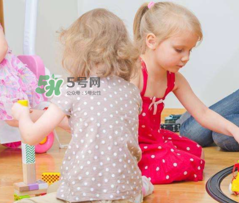 孩子在幼兒園被咬了怎么辦？孩子在幼兒園受傷怎么辦？