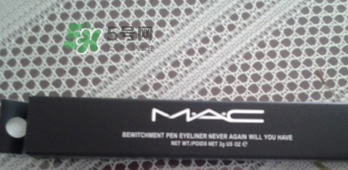 mac眼線液筆怎么用？mac魅可眼線液筆使用方法