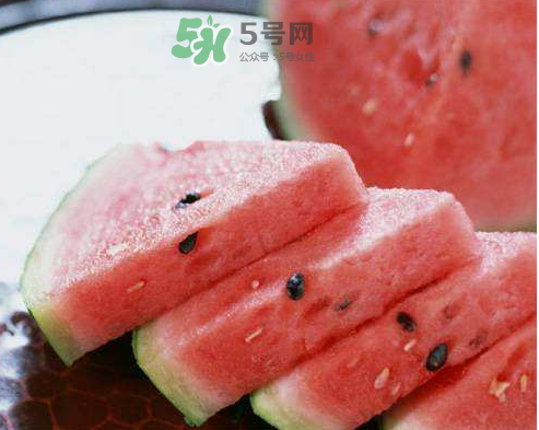 立秋為什么貼秋膘？立秋貼秋膘吃什么？