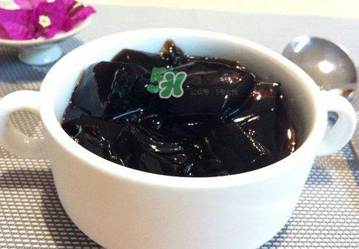 燒仙草里一般加什么？燒仙草為什么叫燒仙草
