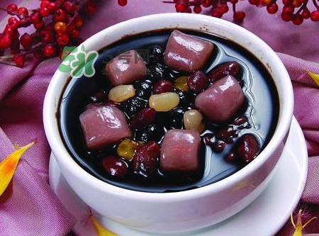 燒仙草是黑涼粉嗎？燒仙草和黑涼粉的區(qū)別
