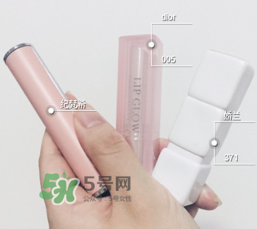 紀(jì)梵希變色唇膏和迪奧變色唇膏哪個好_怎么選？
