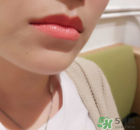 tf白管05是什么顏色？tom ford白管05適合黃皮嗎？