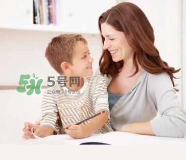 孩子很黏人怎么辦？孩子很依賴人怎么辦