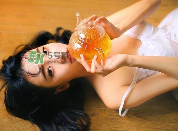 避孕藥怎么吃？避孕藥能調(diào)理月經(jīng)嗎？