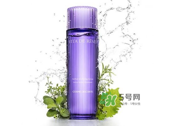 dermafirm德妃紫蘇水變色怎么回事？德妃紫蘇水什么顏色？