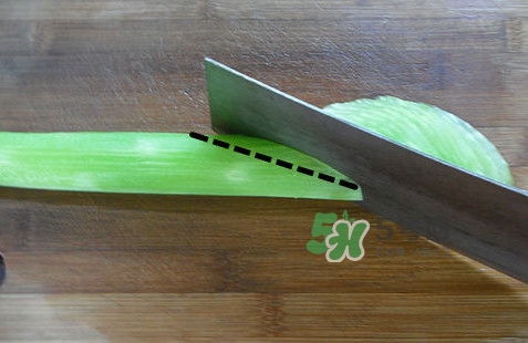青筍怎么處理？青筍怎么切成菱形