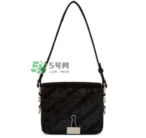 off white夾子包絲絨款多少錢？off white夾子包絲絨版專柜價(jià)格