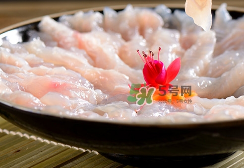 龍利魚(yú)怎么切？龍利魚(yú)怎么炒