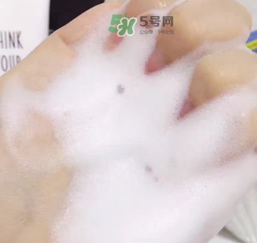 attenir艾天然潔面泡沫怎么樣？艾天然洗面奶好用嗎？