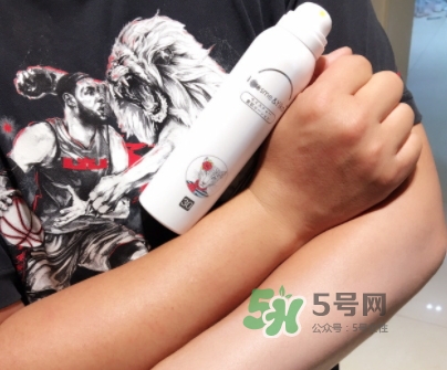 icosme防曬噴霧好用嗎？icosme水光素顏防曬噴霧怎么樣