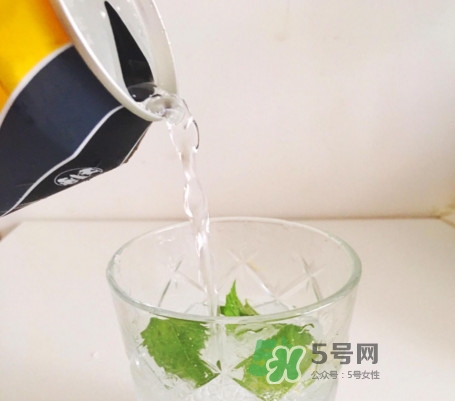 蘇打水怎么做飲料？檸檬蘇打水怎么做