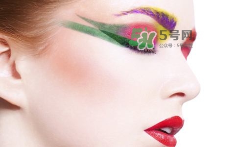 什么卸妝水好用又實惠？卸妝水怎么用？