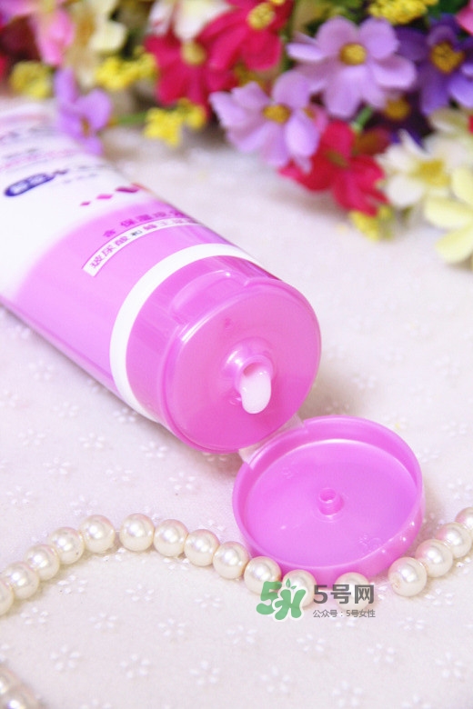 碧柔卸妝潔面乳好用嗎？碧柔卸妝潔面乳怎么用？