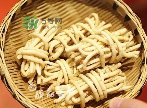 折耳根能生吃嗎？折耳根生吃還是熟吃好