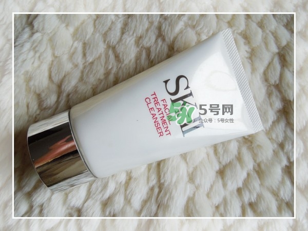 SK2護膚潔面霜怎么樣？sk2潔面霜是洗面奶嗎？