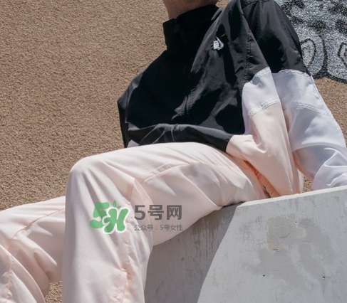 nikelab2017秋冬heritage復(fù)古運動服怎么樣？