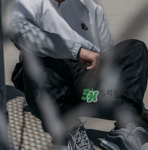 nikelab2017秋冬heritage復(fù)古運動服怎么樣？