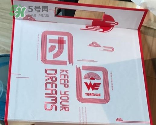 WE戰(zhàn)隊(duì)定制月餅多少錢？WE戰(zhàn)隊(duì)定制月餅?zāi)睦镔I？