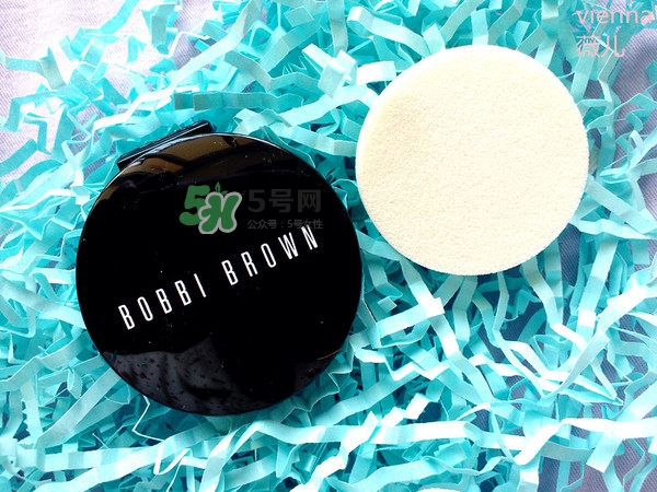 Bobbi Brown芭比波朗粉凝霜怎么樣？芭比波朗無感持妝粉凝霜好用嗎？