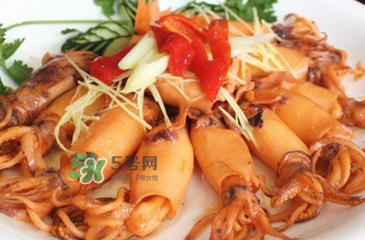 魷魚仔怎么清洗圖解？小魷魚怎么清洗？