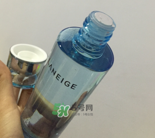 蘭芝水凝輕盈精華水怎么樣？蘭芝水凝輕盈精華水好用嗎？