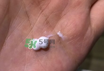 百雀羚眼霜怎么用？百雀羚眼霜怎么打開(kāi)