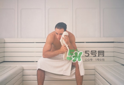 蒸桑拿對(duì)男性有什么危害？蒸桑拿對(duì)精子的影響