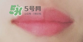 mac魅可立體凝彩唇膏怎么用？魅可立體凝彩唇膏真假辨別