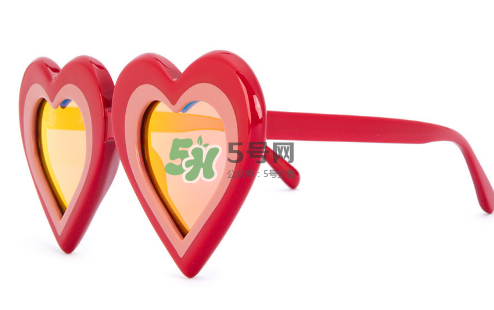 yazbukey墨鏡多少錢？yazbukey太陽鏡什么價(jià)位？