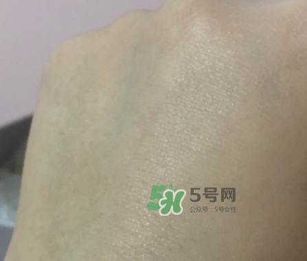 蘭蔻小粉盒氣墊多少錢？蘭蔻小粉盒氣墊專柜價格
