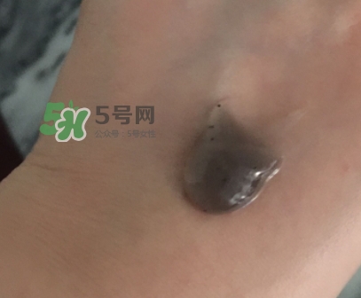 韓后茶蕊去角質(zhì)素怎么用？韓后茶蕊亮滑去角質(zhì)素用法