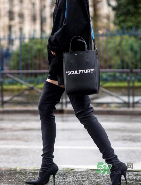 off white sculpture包包多少錢？off white新款sculpture包價格