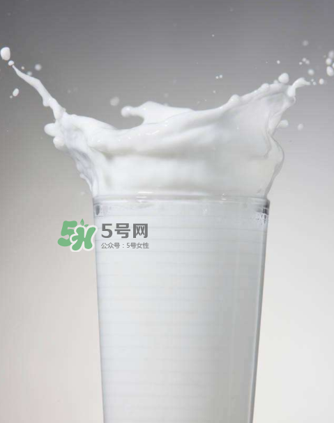 胃病患者適合長期喝牛奶嗎？胃病喝酸奶還是牛奶？