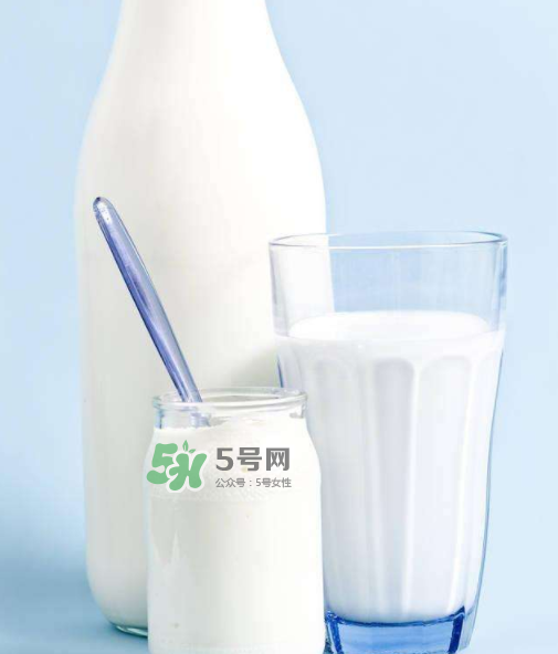胃病患者適合長期喝牛奶嗎？胃病喝酸奶還是牛奶？