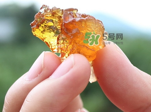 桃膠一次食用量多少？桃膠多吃有什么危害