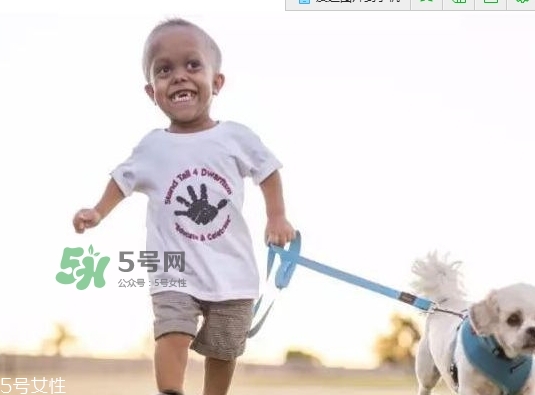 侏儒癥遺傳嗎？侏儒癥在嬰幼兒期有何表現(xiàn)？