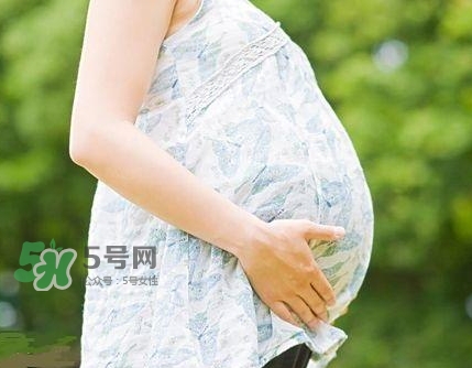 孕期為什么會(huì)水腫？孕期手腳腫怎么辦？