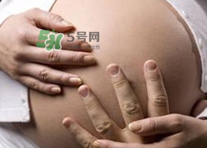 胎兒不入盆的原因 胎兒不入盆可以催產(chǎn)嗎？