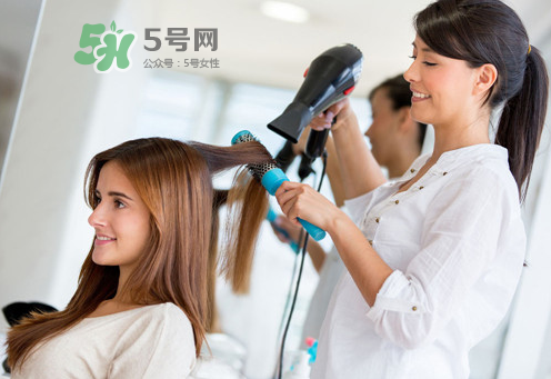 孕婦可以用冷水洗頭嗎？孕婦洗頭可以按摩嗎？