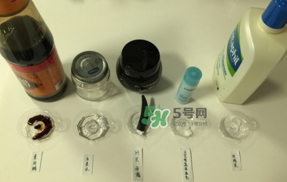 hr黑繃帶對痘痘有用嗎？赫蓮娜黑繃帶面霜使用心得