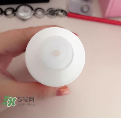 薇姿水光煥白精華水怎么樣？薇姿水光煥白精華水好用嗎？