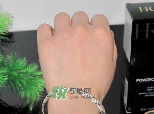 綠寶瓶和小棕瓶哪個好？綠寶瓶和小棕瓶對比