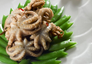 八爪魚的頭能吃嗎？八爪魚的頭里面是什么