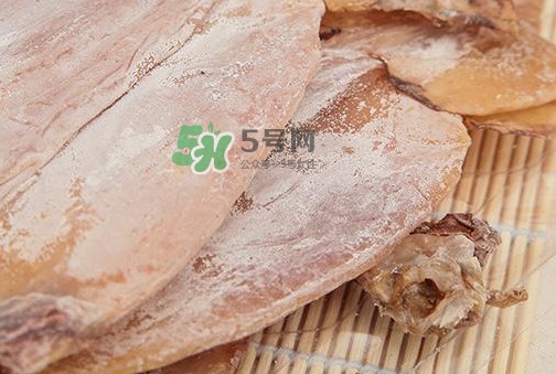 魷魚干能帶上飛機(jī)嗎？魷魚干可以放冰箱嗎