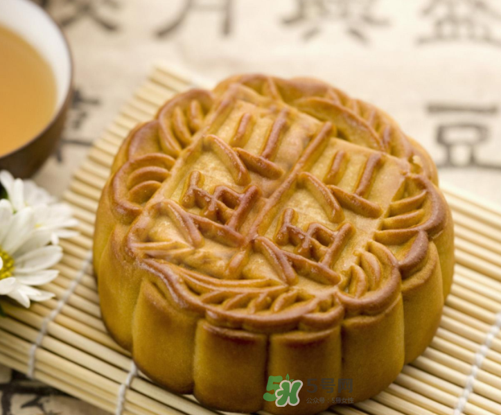 水果餡月餅真的是冬瓜做的嗎？冬瓜怎么做水果餡月餅？