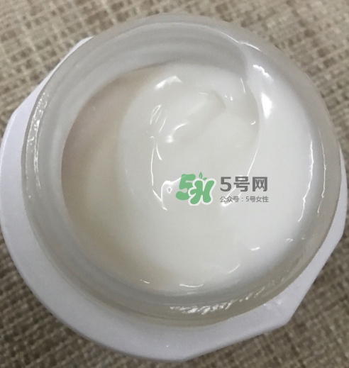薇姿水光煥白乳霜怎么樣？薇姿水光煥白乳霜好用嗎？