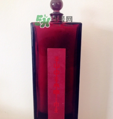 資生堂紅色蜜露搭配什么乳液？紅色蜜露搭配什么使用