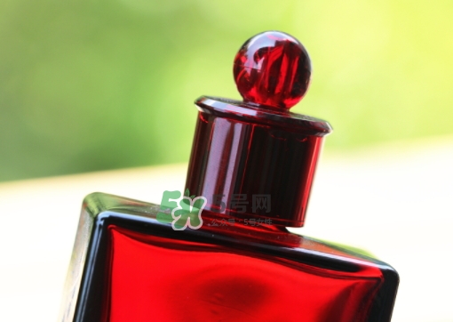 資生堂紅水怎么用？資生堂紅水使用方法