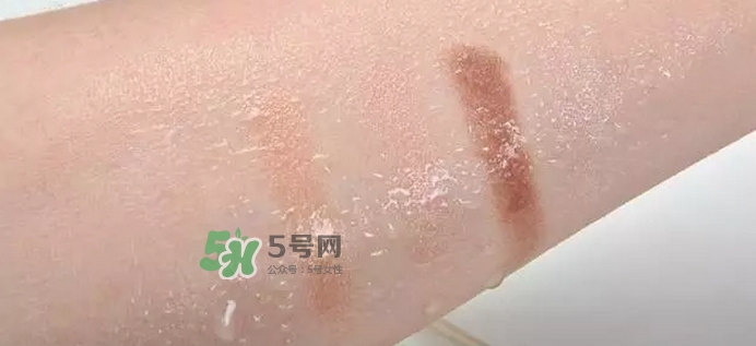 canmake五色眼影怎么樣？canmake五色眼影桃花妝怎么畫？